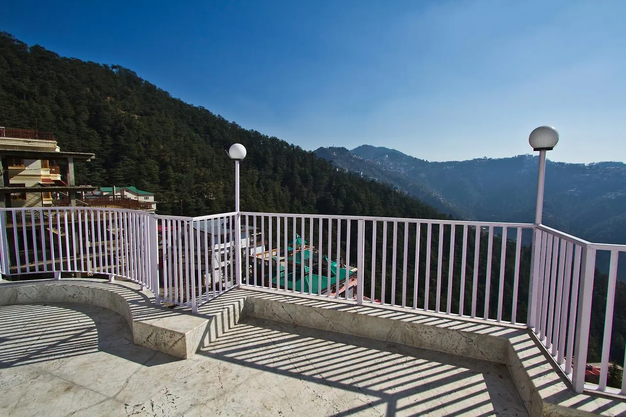 Oyo 8421 Flagship Hotel Seven Hills Shimla 3*,  India