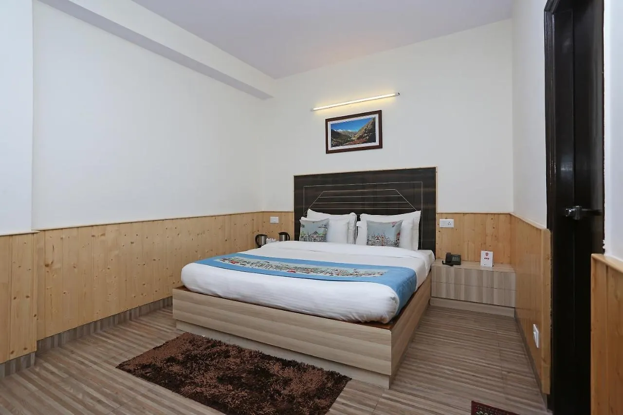 Oyo 8421 Flagship Hotel Seven Hills Shimla